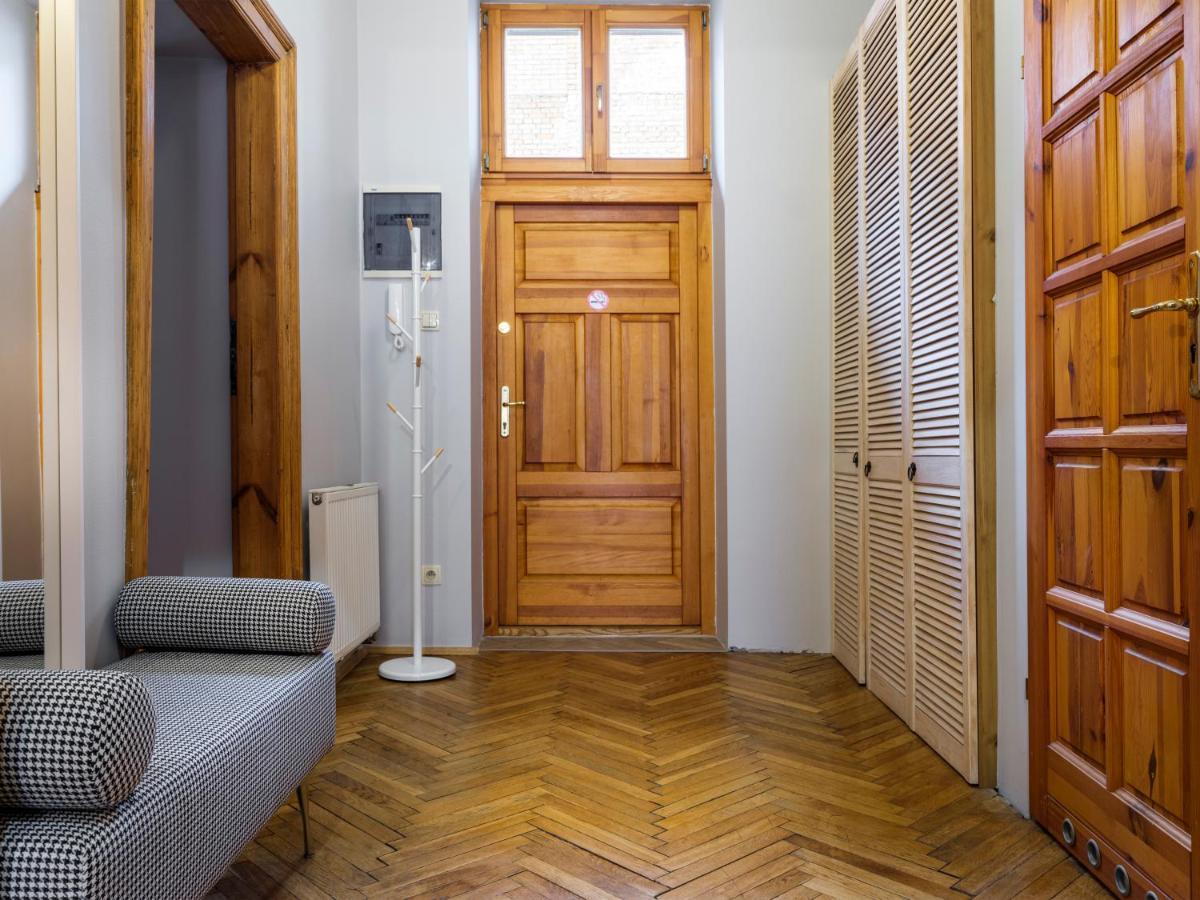 Cracwow Market Squere Apartment Krakau Exterior foto